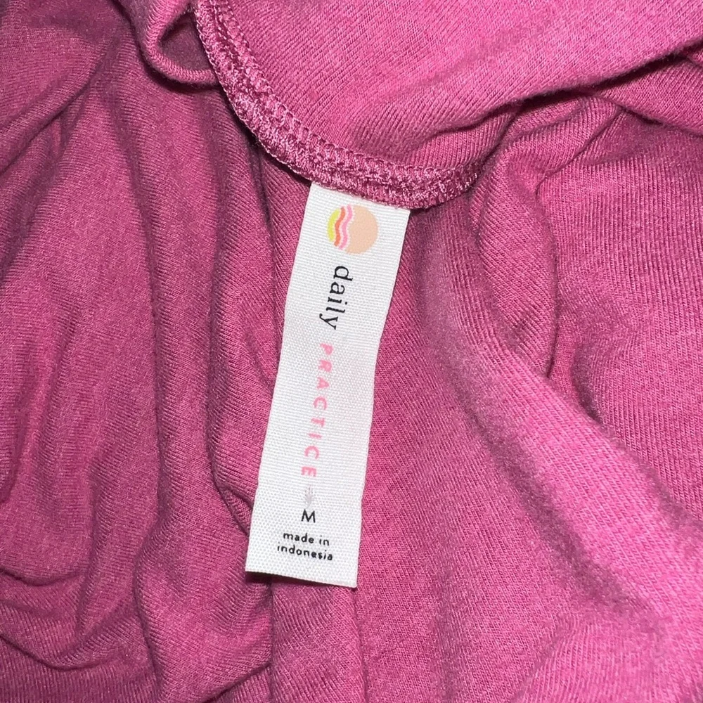 Daily Practice by Anthropologie Ruched Dress in Raspberry. Size M NWOT - Picture 14 of 14